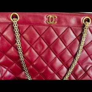 Authentic Chanel red shoulder bag used condition